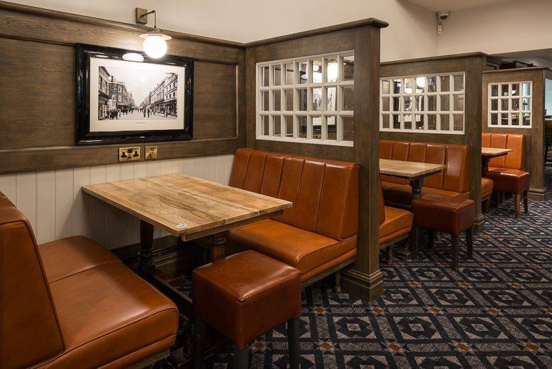 Pilgrims Progress Wetherspoon ベドフォード エクステリア 写真